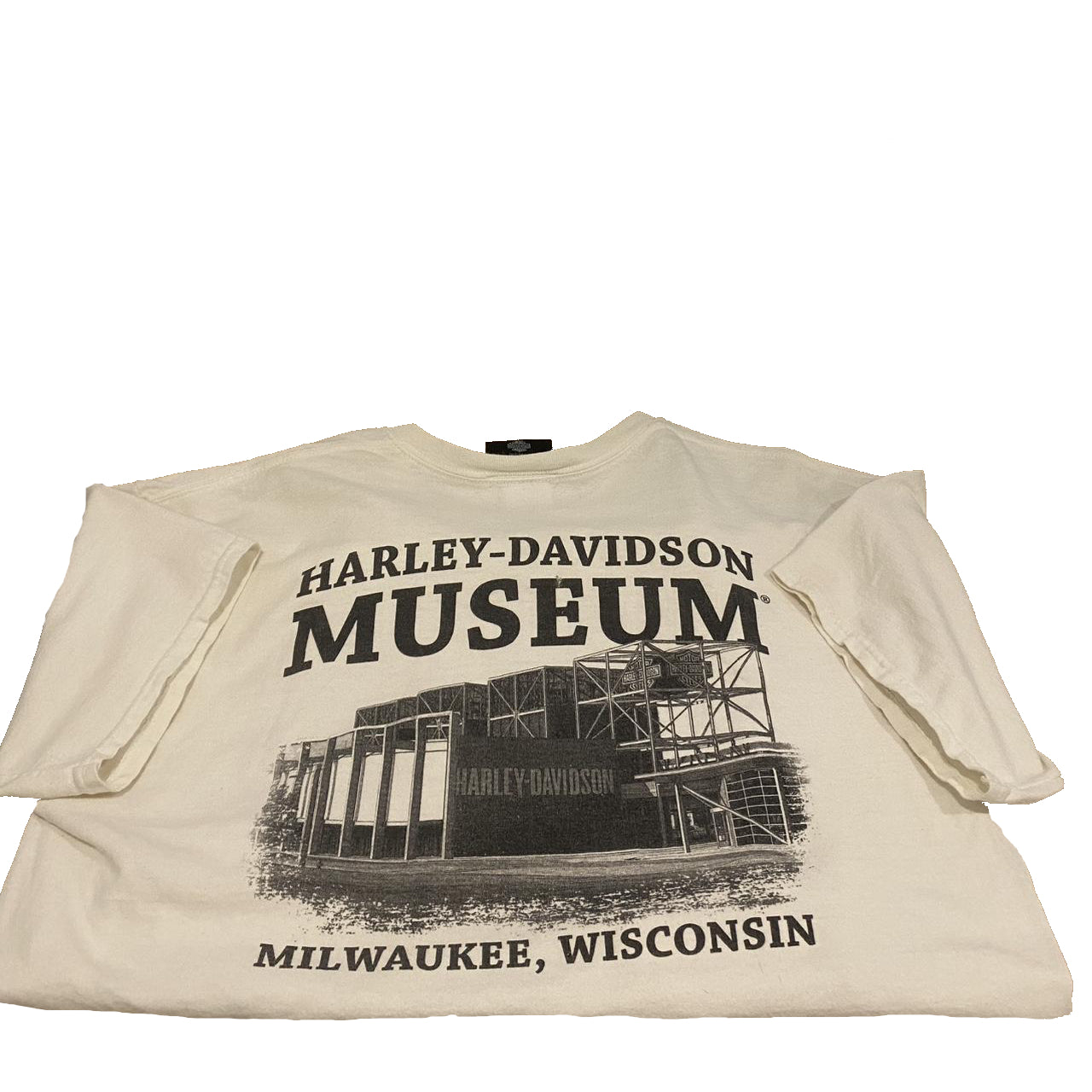 Authentic Vintage Harley-Davidson T-shirt | Museum Milwaukee, Wisconsin (Large)
